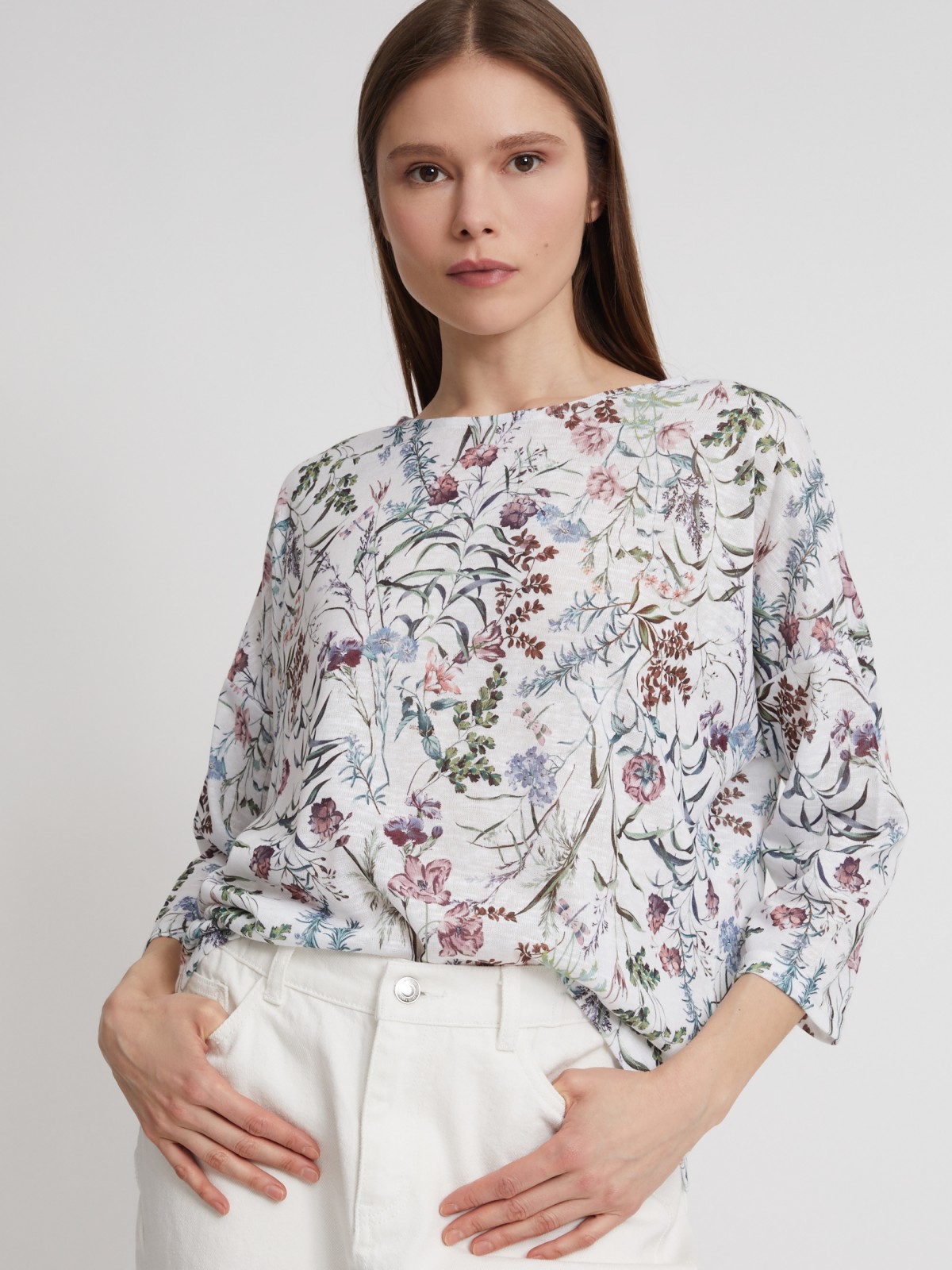 Лёгкий джемпер с цветочным принтом