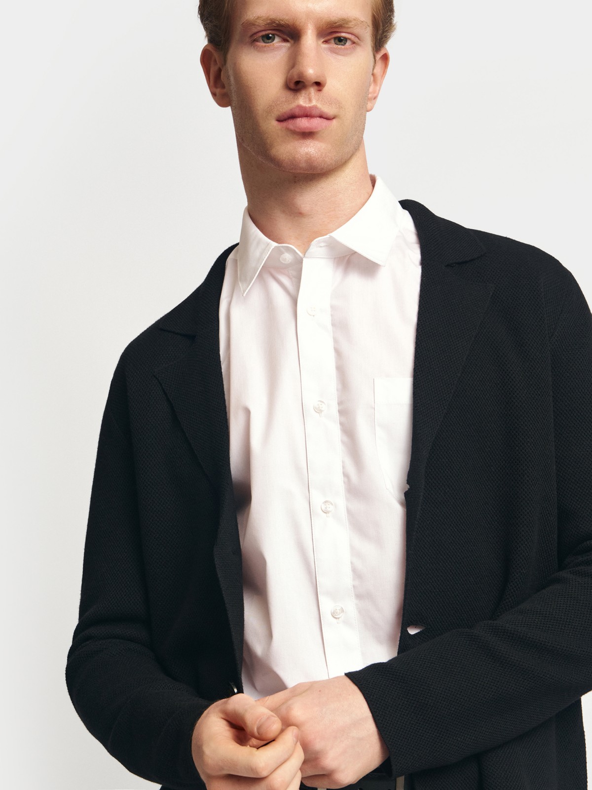 Однотонная рубашка с длинным рукавом