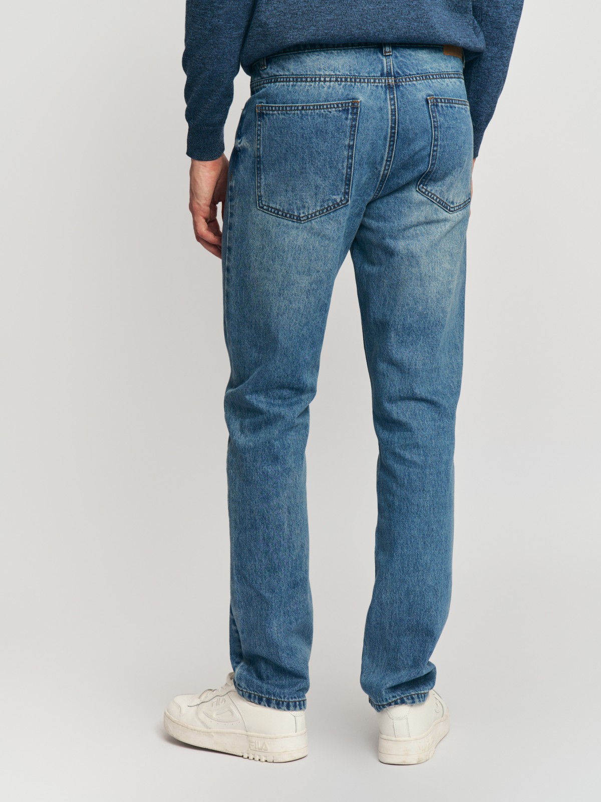 Джинсы фасона Slim