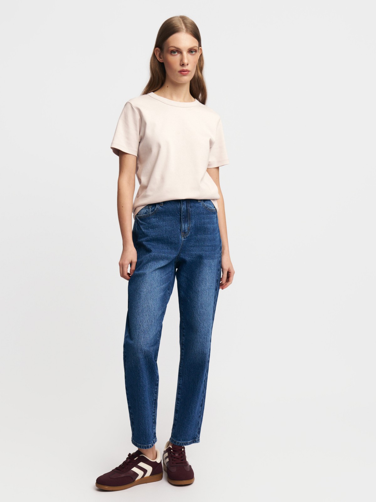 Джинсы силуэта Mom Comfort с высокой посадкой