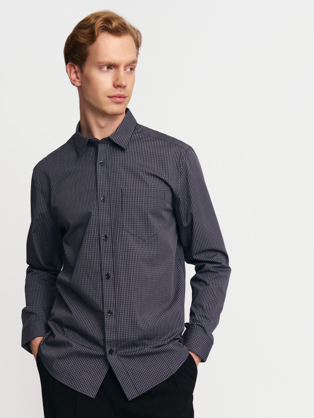 Офисная рубашка прямого силуэта с узором в клетку