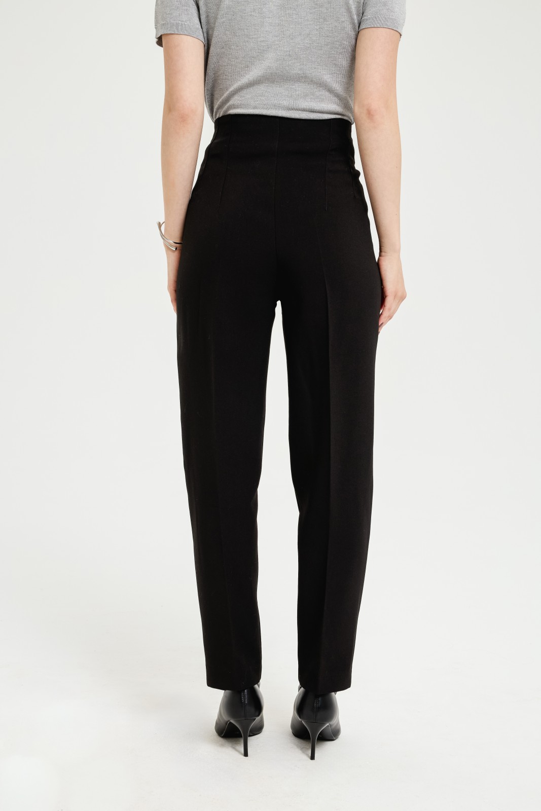 Офисные брюки Slim со стрелками