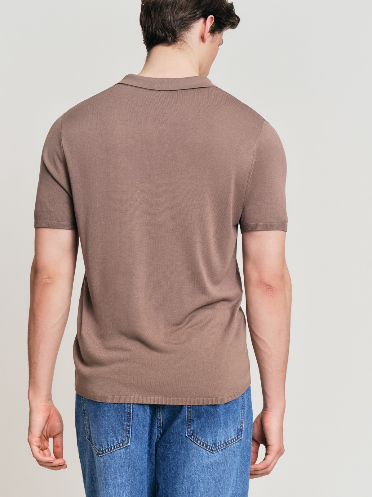 Трикотажный джемпер поло с коротким рукавом