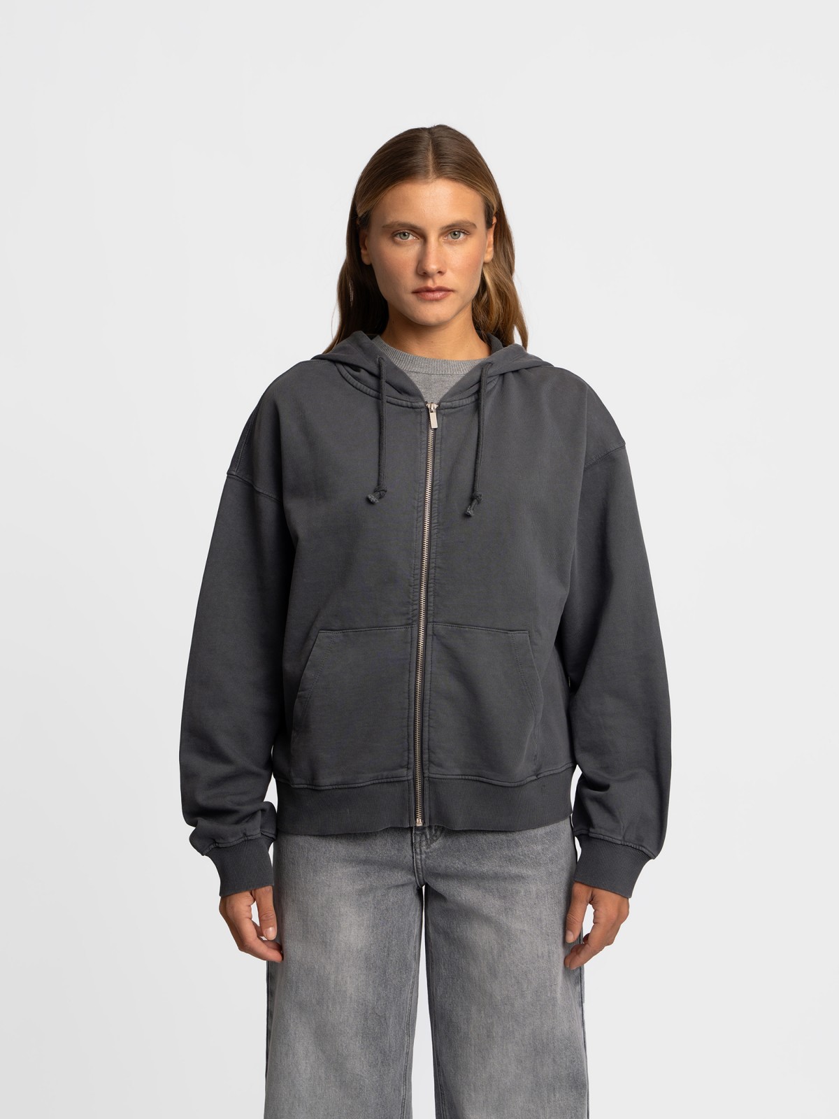 Толстовка на молнии с капюшоном