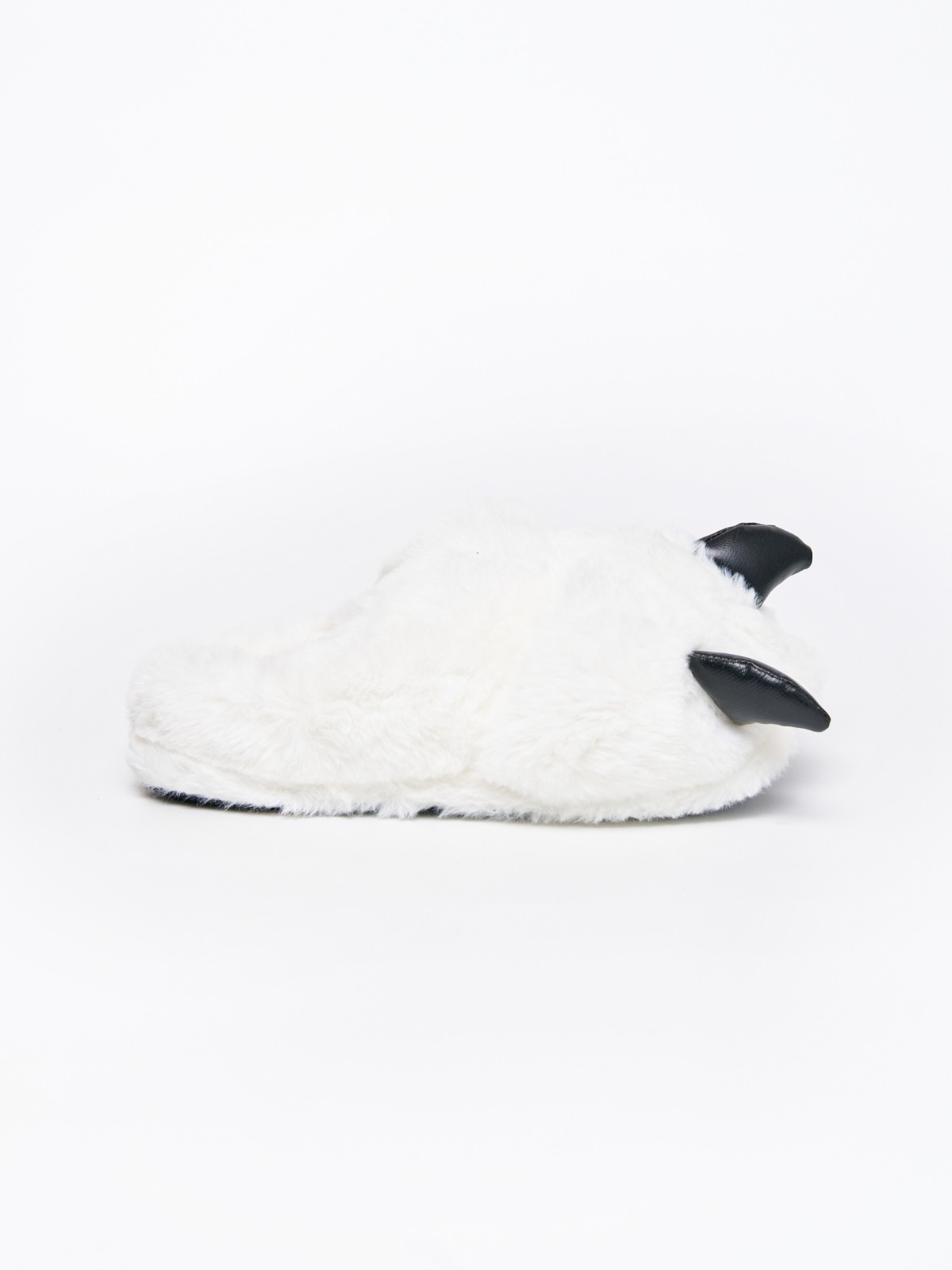 Домашние тапочки-лапы из экомеха