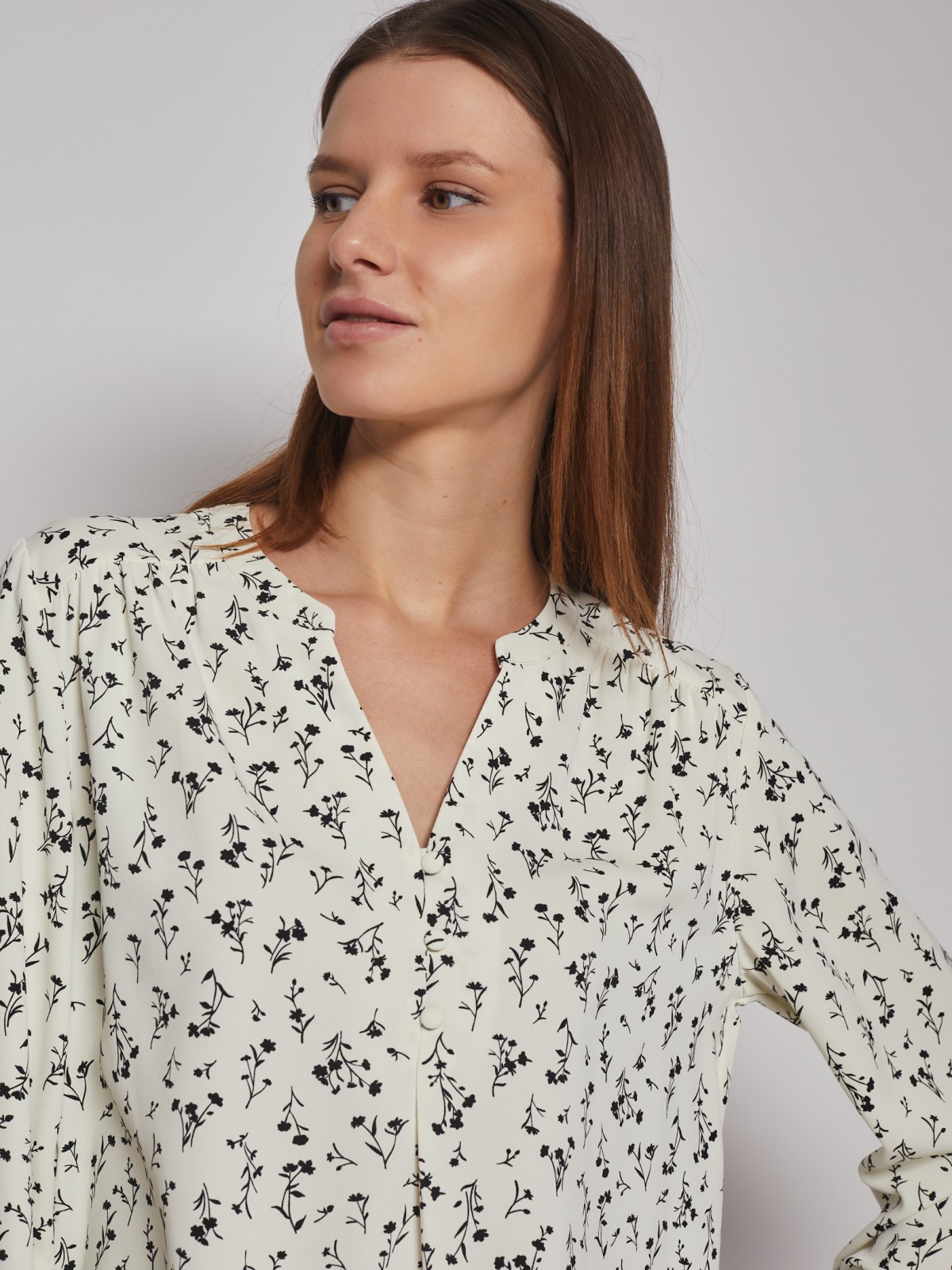 Принтованная блузка с длинным рукавом