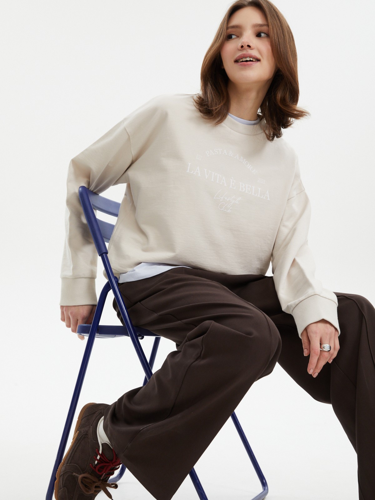 Свитшот из хлопка с принтом-надписью 1199₽