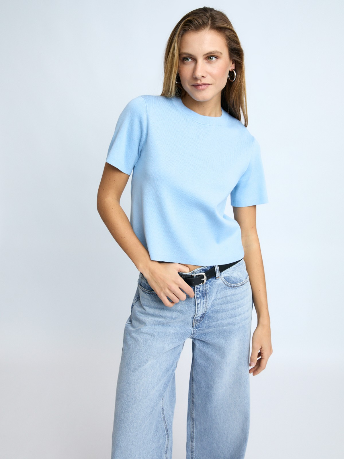 Трикотажный джемпер с коротким рукавом