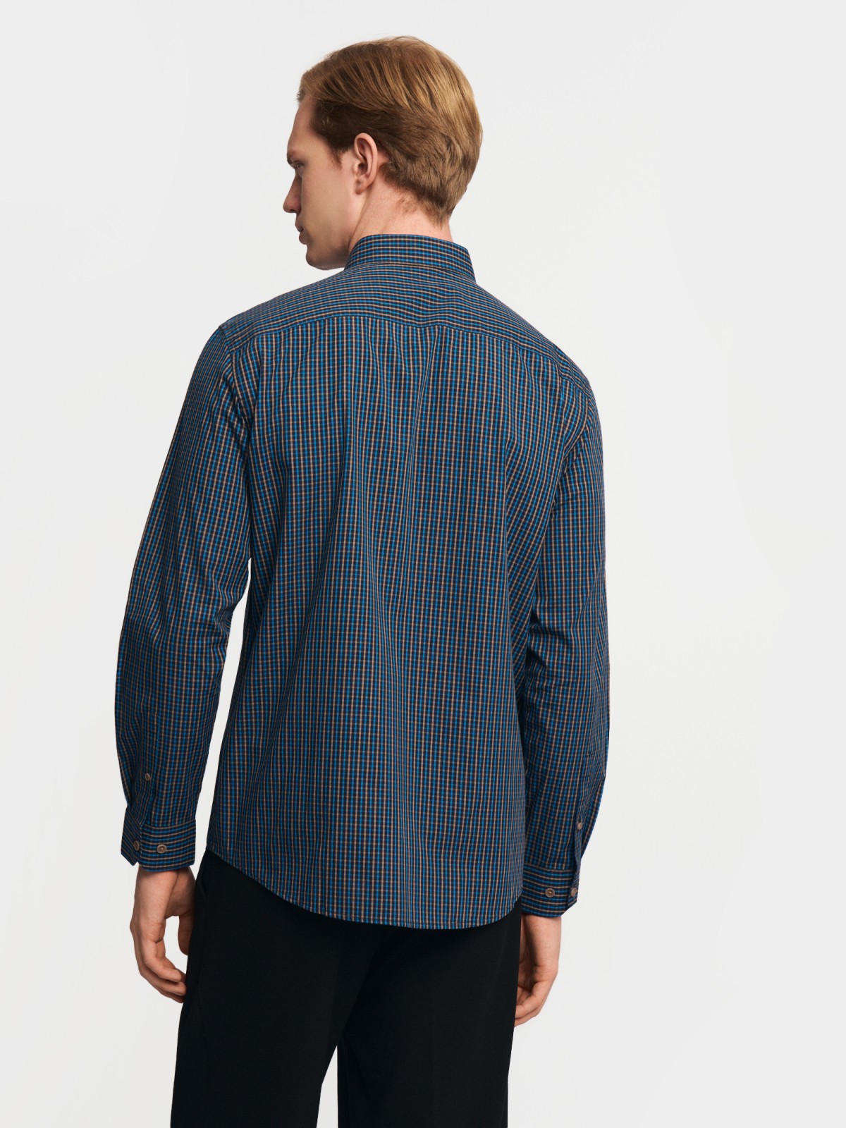 Офисная рубашка прямого силуэта с узором в клетку