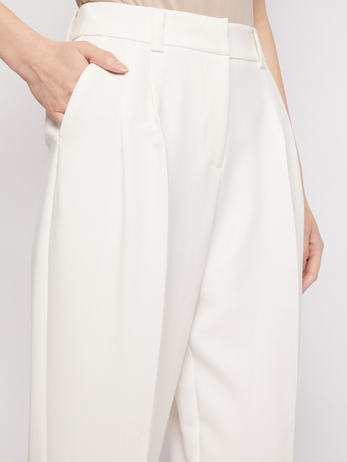 Брюки фасона Carrot Брюки фасона Carrot