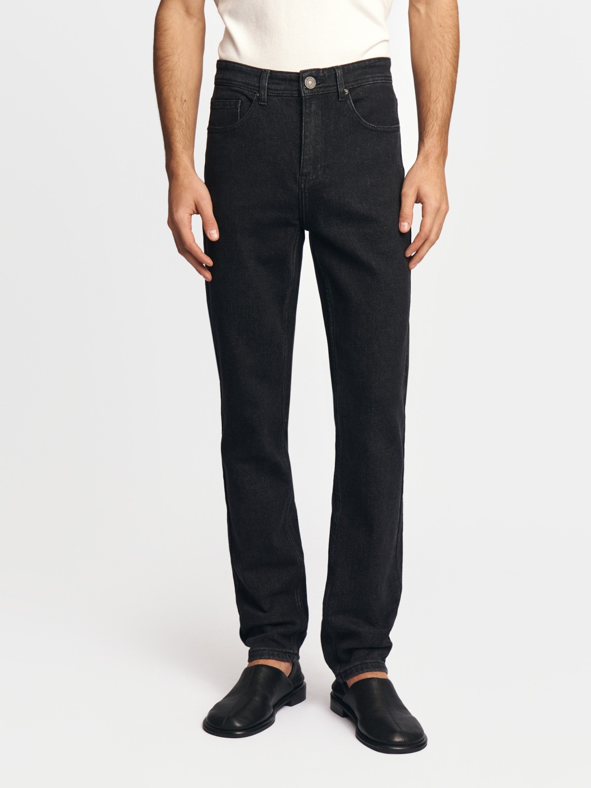 Джинсы фасона Slim