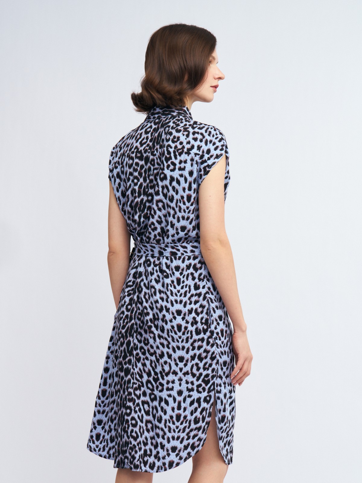 Платье-рубашка из вискозы с поясом