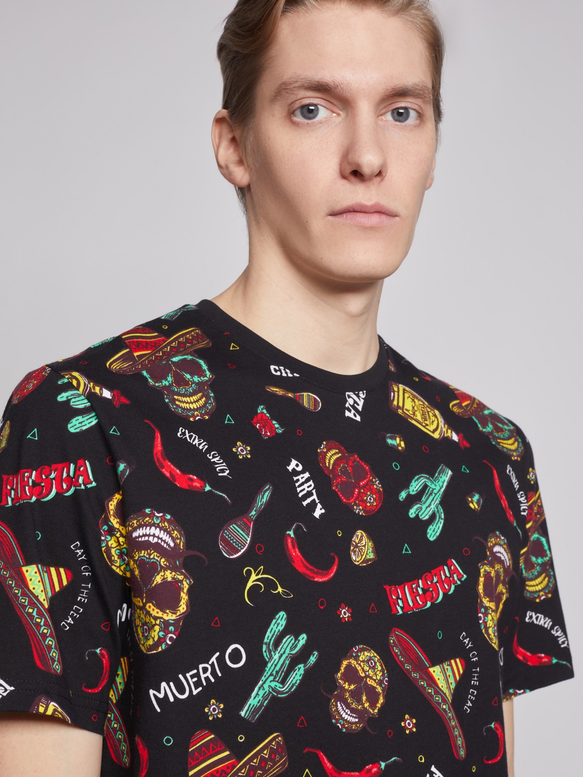 Футболка с принтом