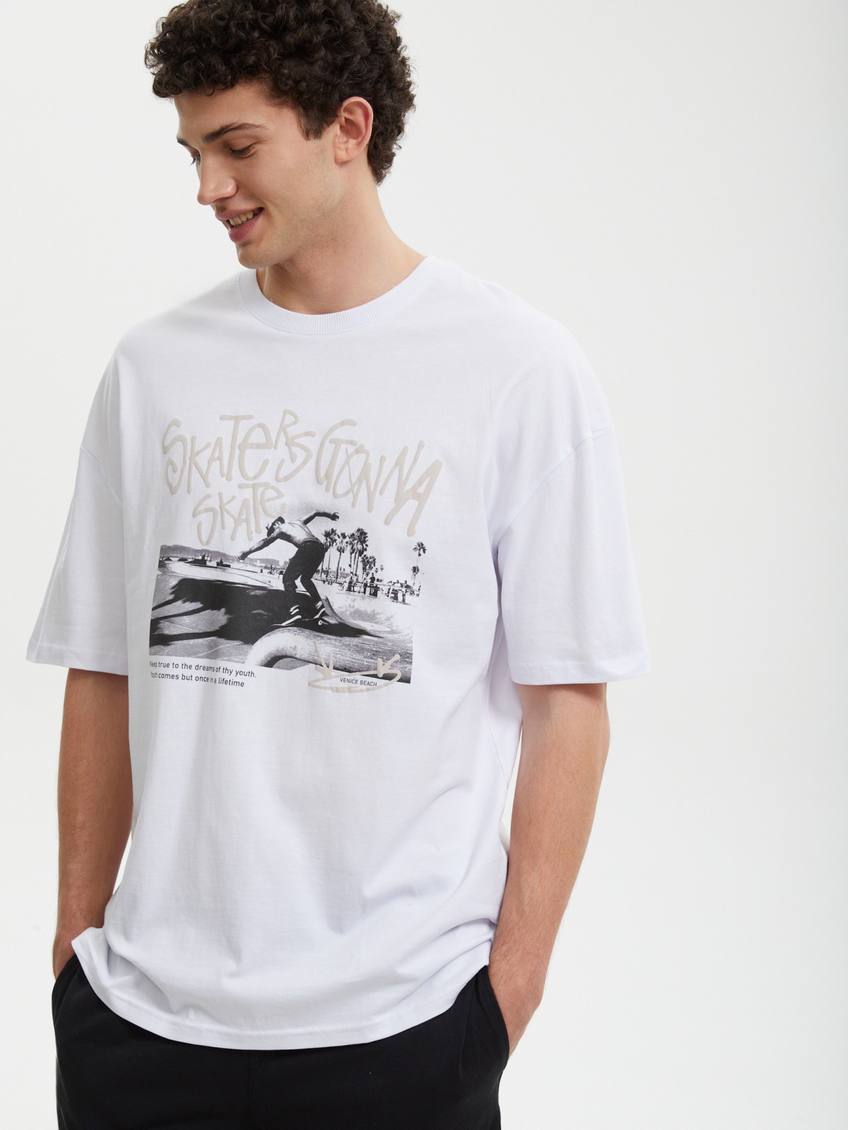 Футболка оверсайз из хлопка с принтом