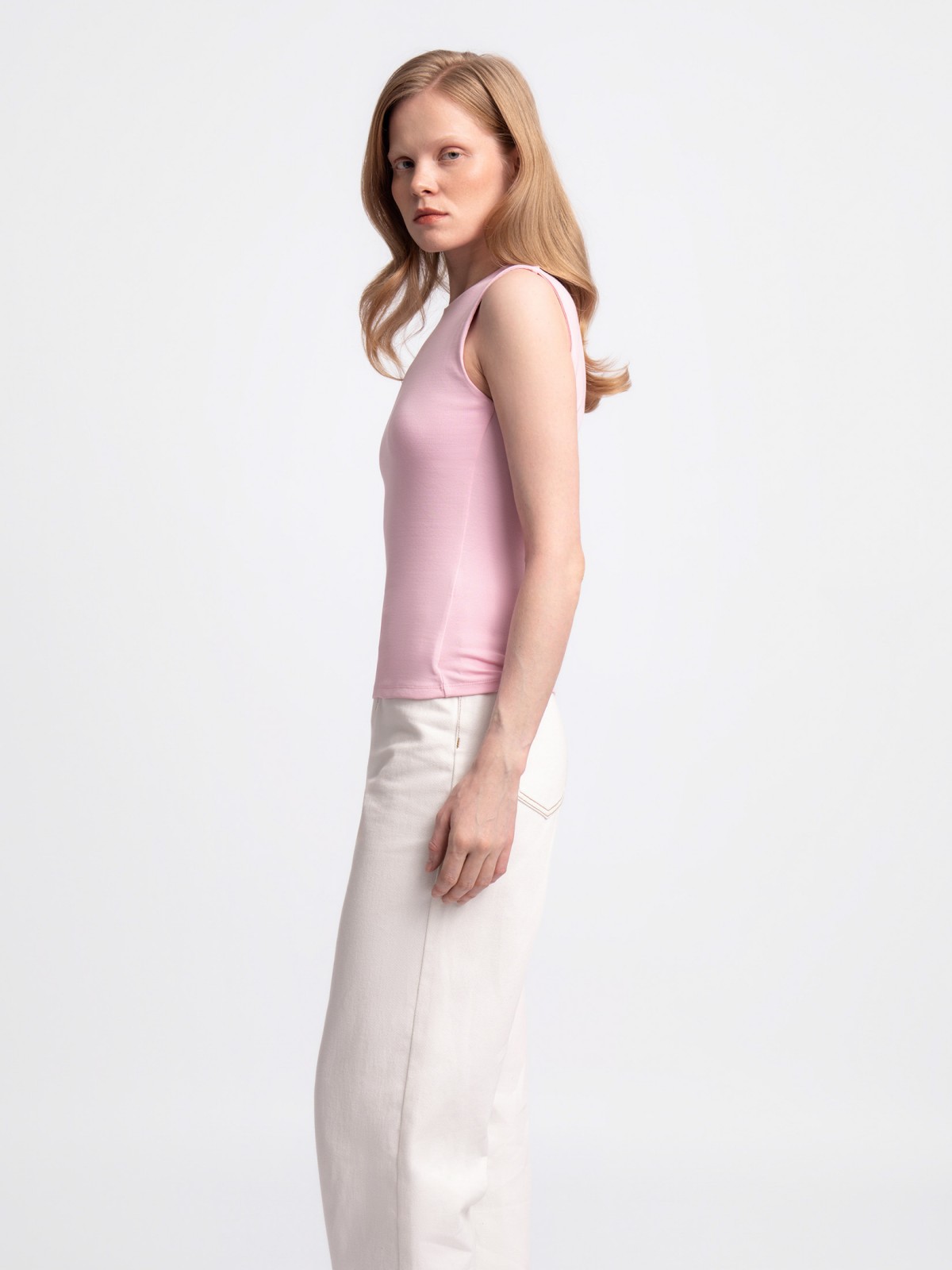 Майка-топ из хлопка без рукавов