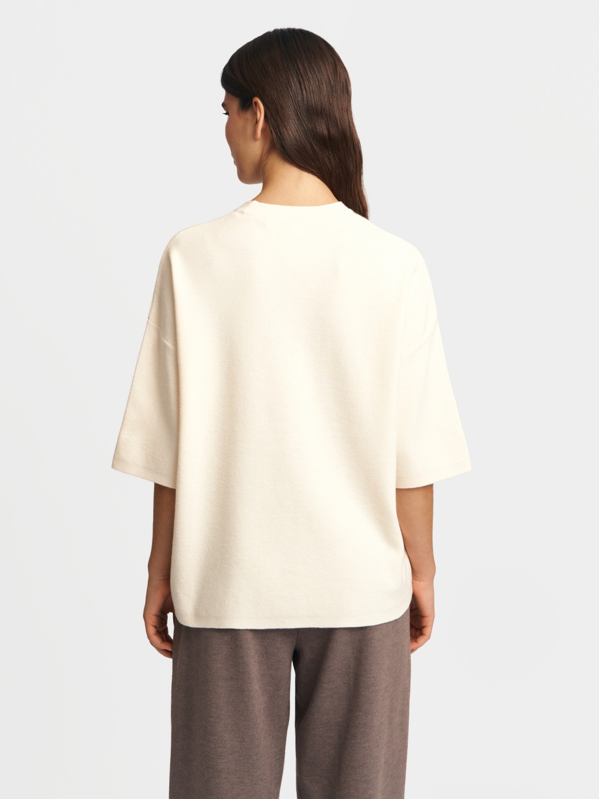 Трикотажный джемпер с коротким рукавом