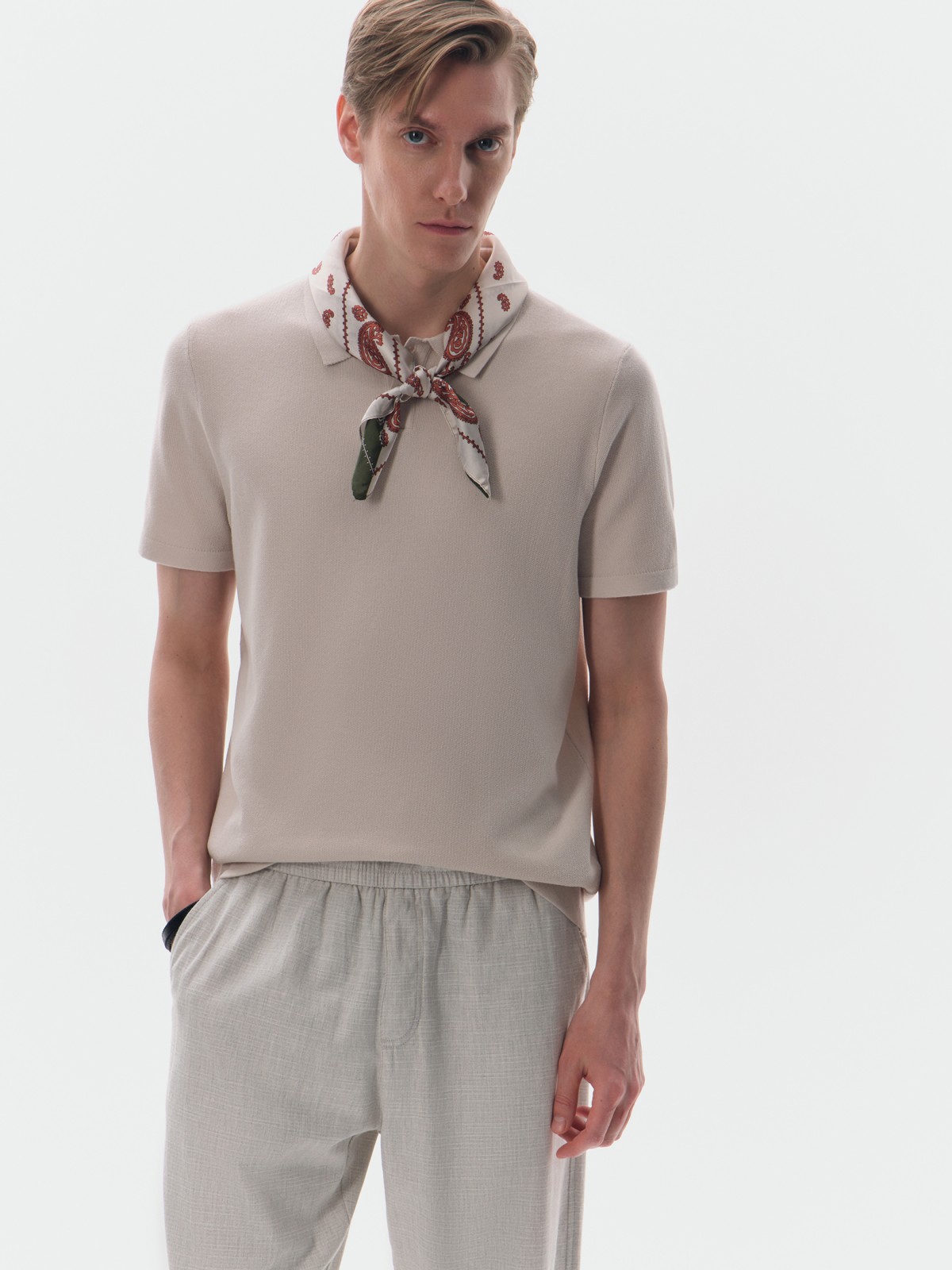 Футболка поло из вязаного трикотажа