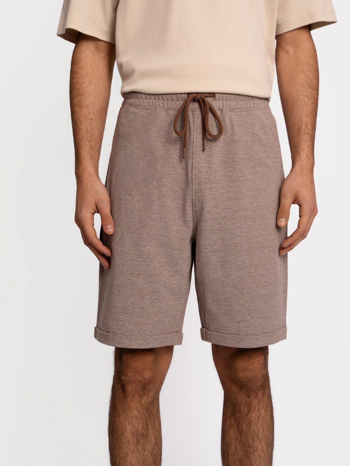 Шорты кроеные