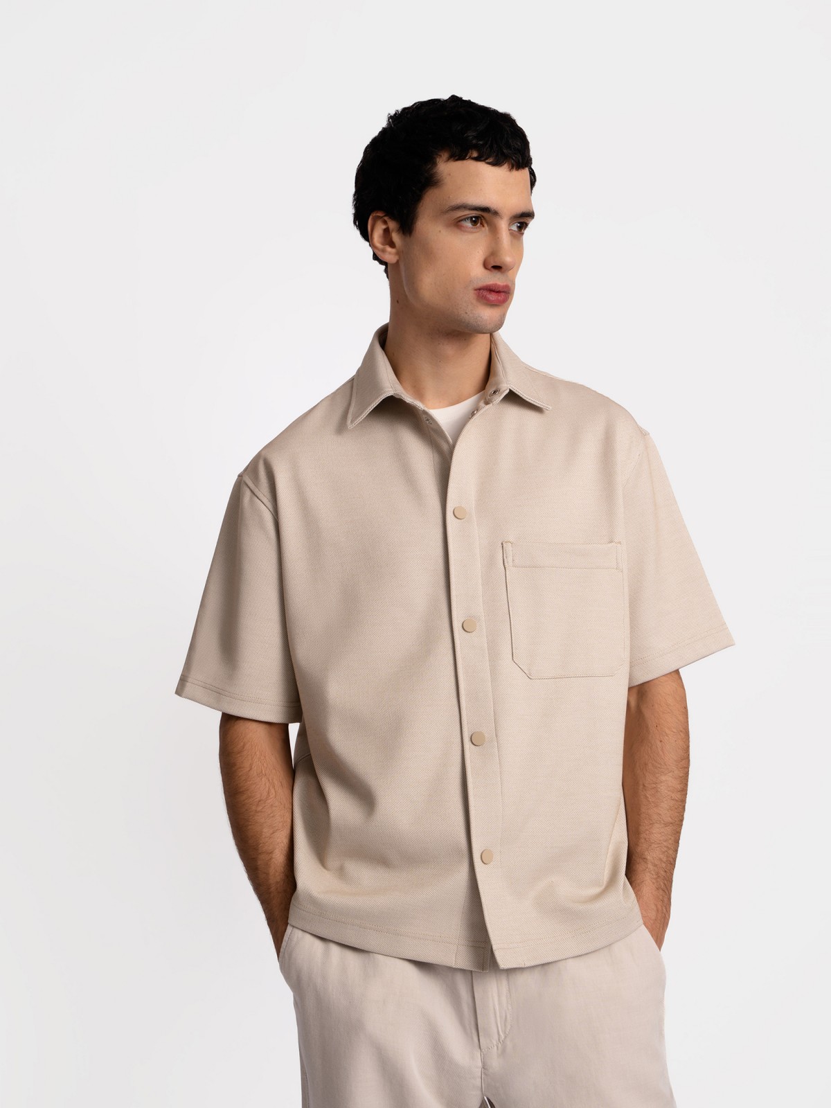 Рубашка с  короткими рукавами