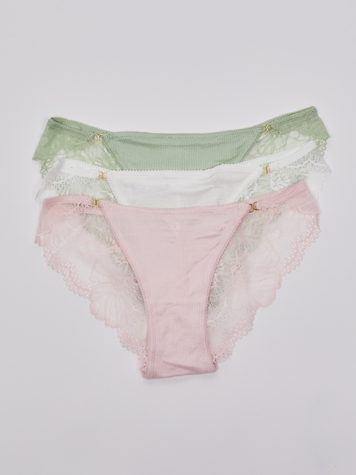 Набор трусов (3 шт. в комплекте)