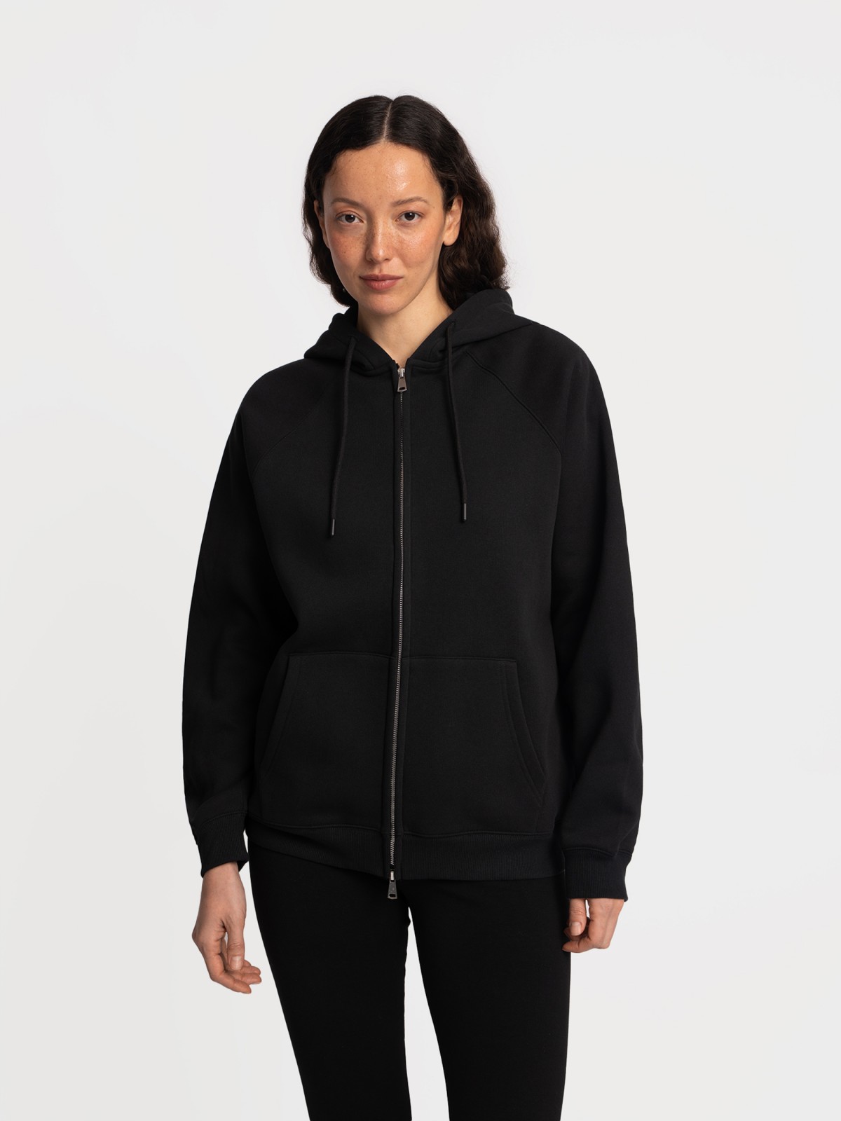 Утеплённая толстовка на молнии с начёсом