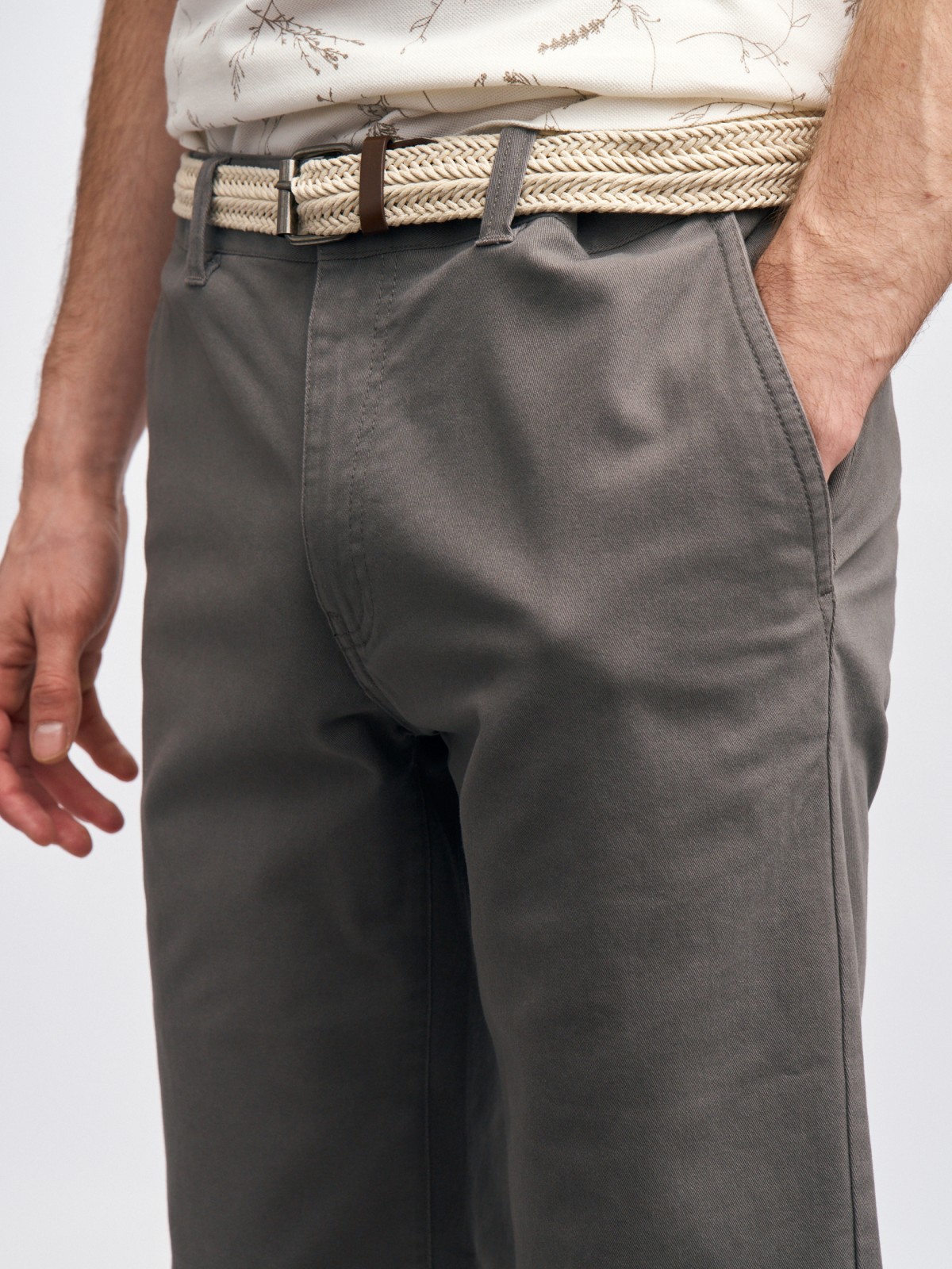 Удлинённые шорты из хлопка с ремнём