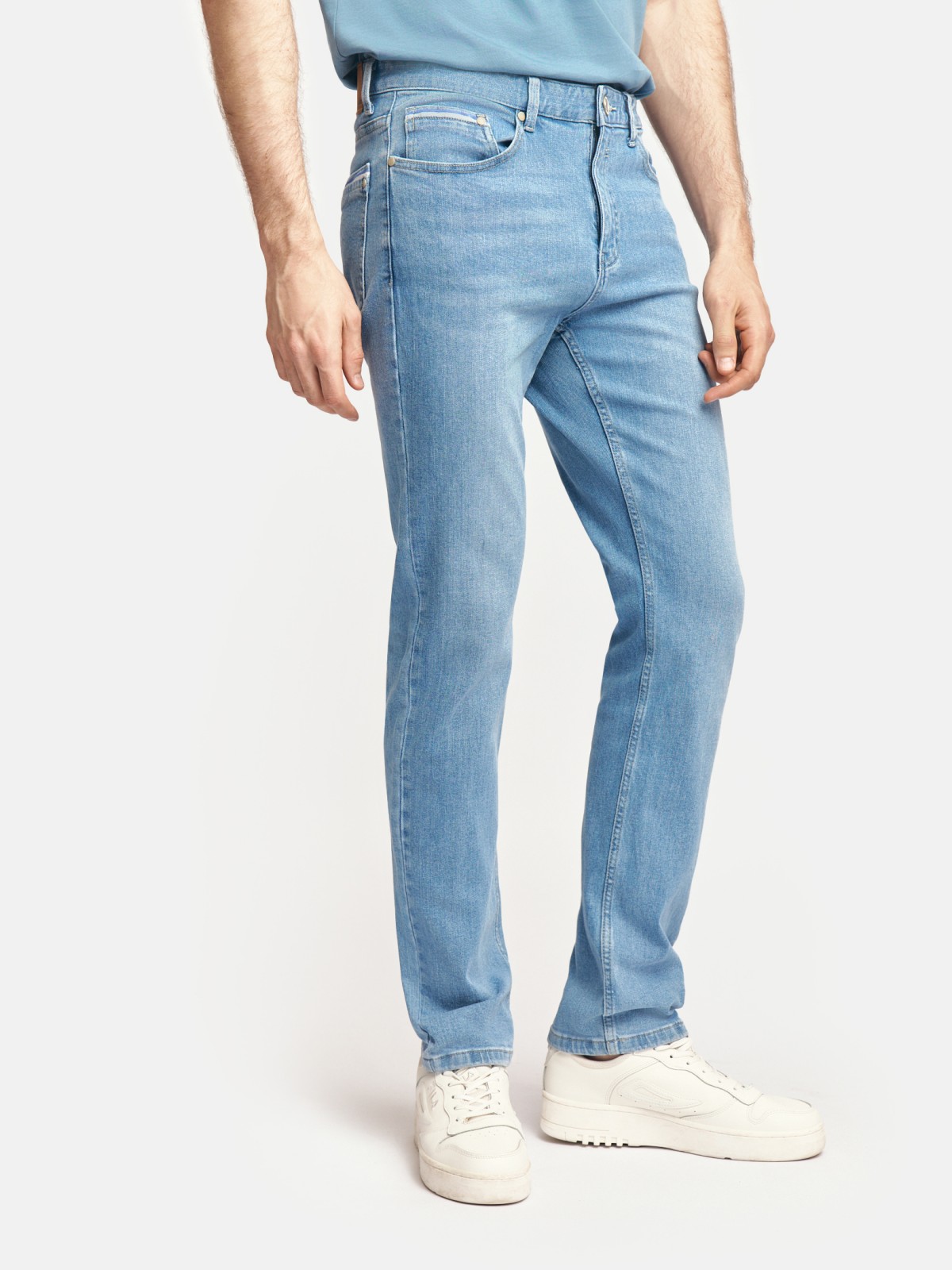 Джинсы фасона Slim
