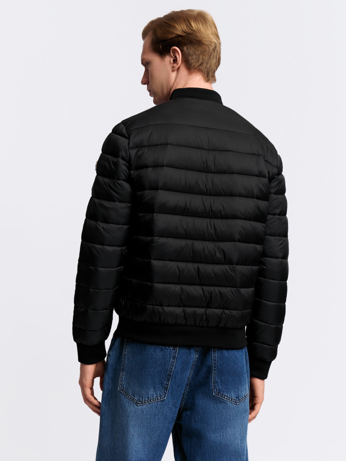 Тёплая стёганая куртка-бомбер с утеплителем