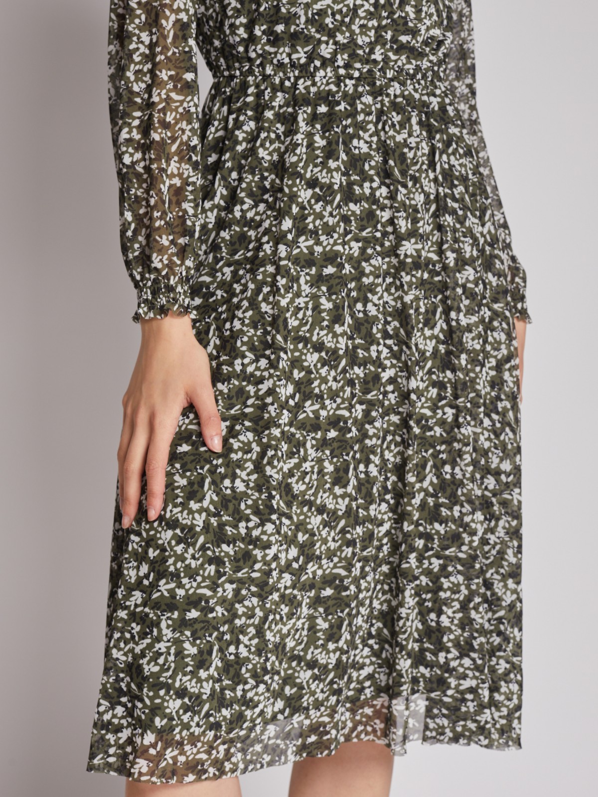Принтованное платье миди из сетки zolla 022318159072, цвет хаки, размер XS - фото 5