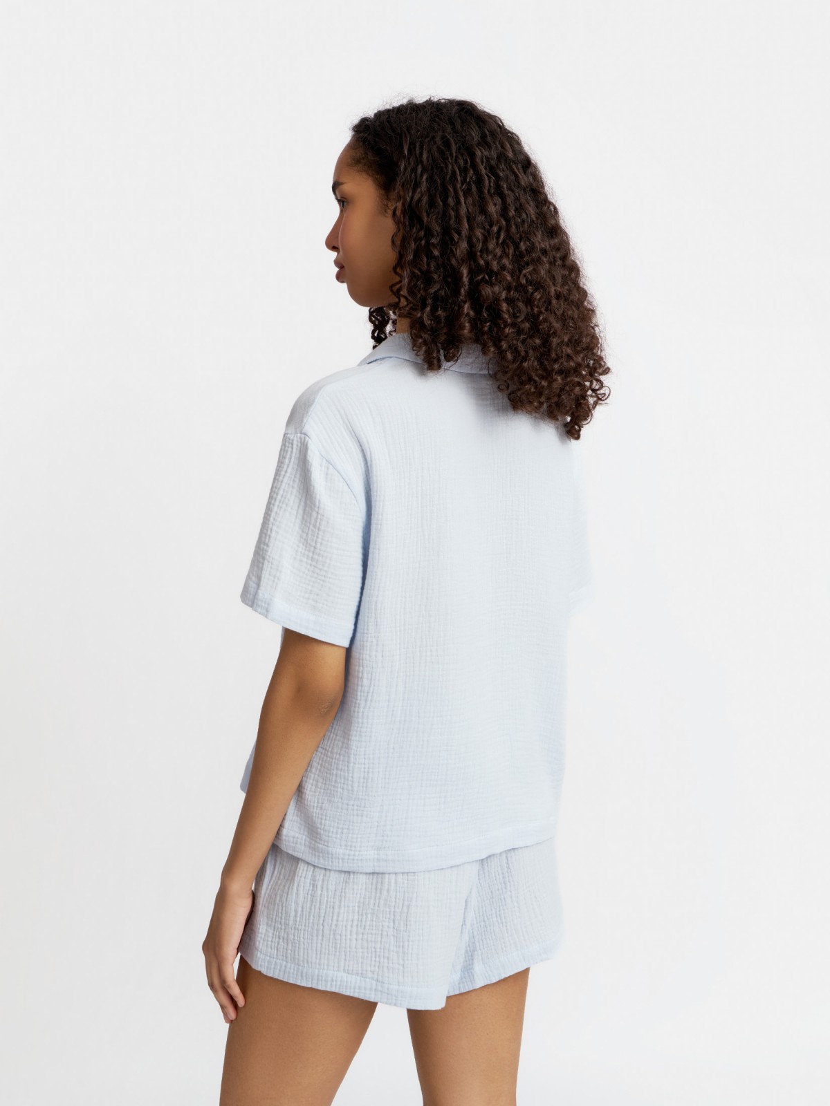 Блузка с короткими рукавами