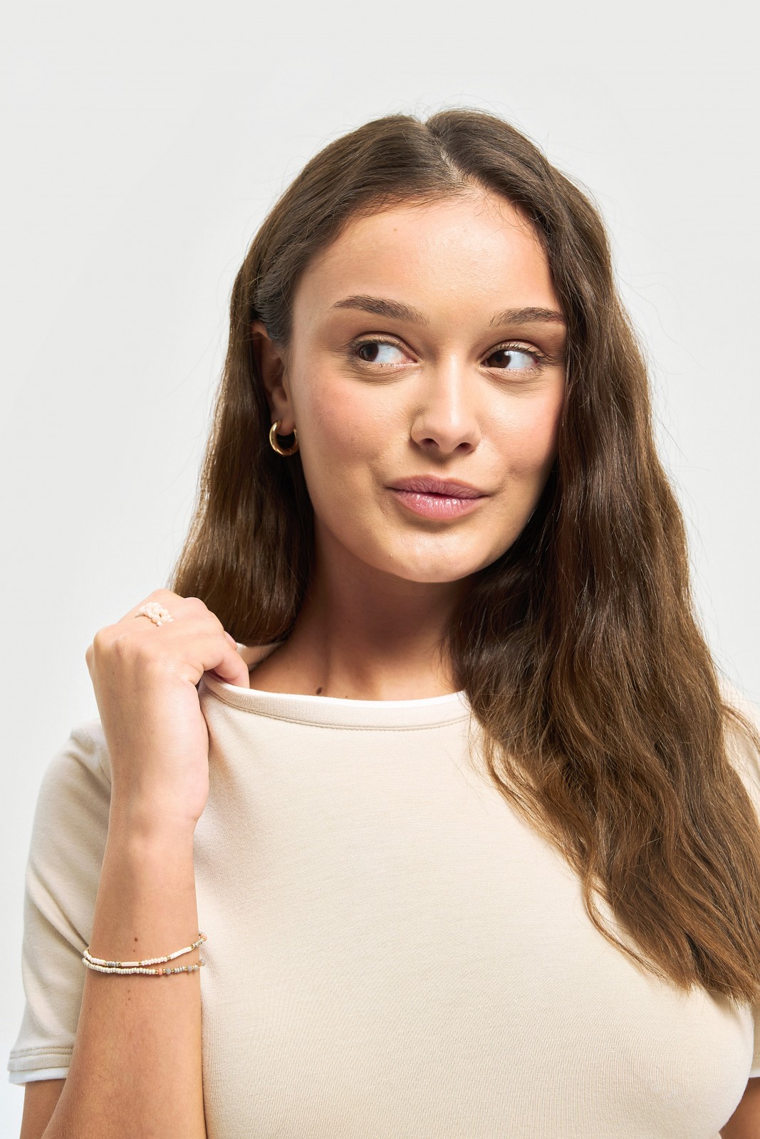 Футболка из вискозы с отделкой