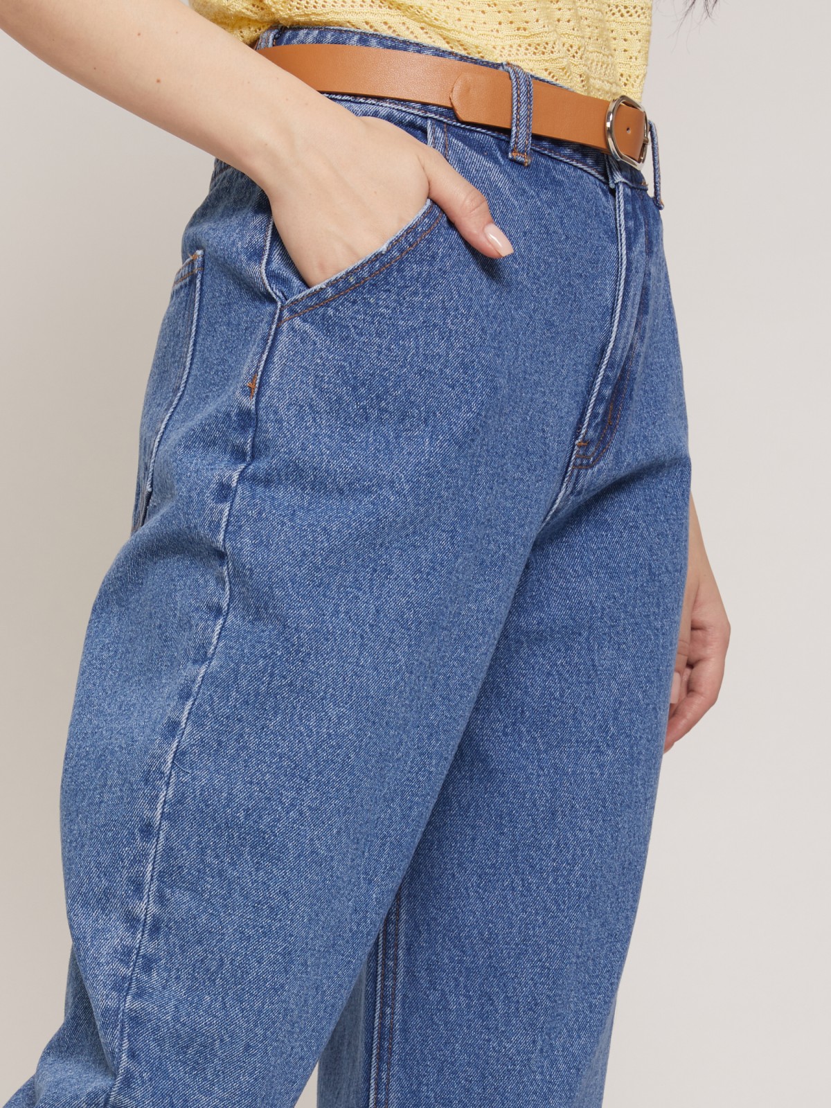 Джинсы силуэта Slouchy