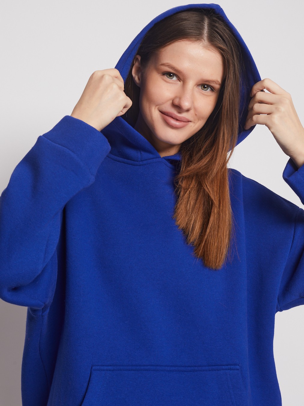 Утеплённый оверсайз худи с капюшоном