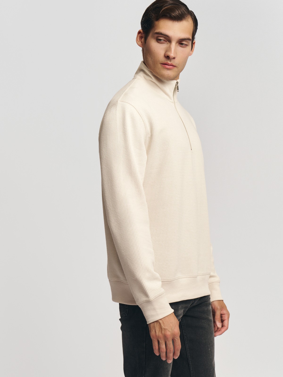 Прямой трикотажный свитшот на молнии