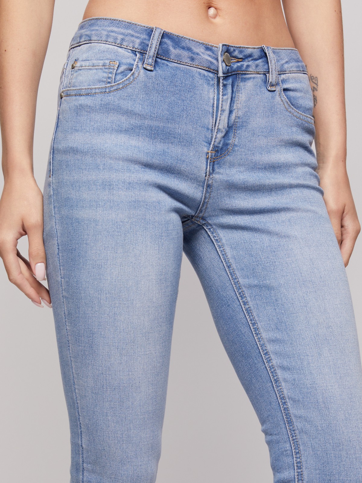 Джинсы силуэта Slim
