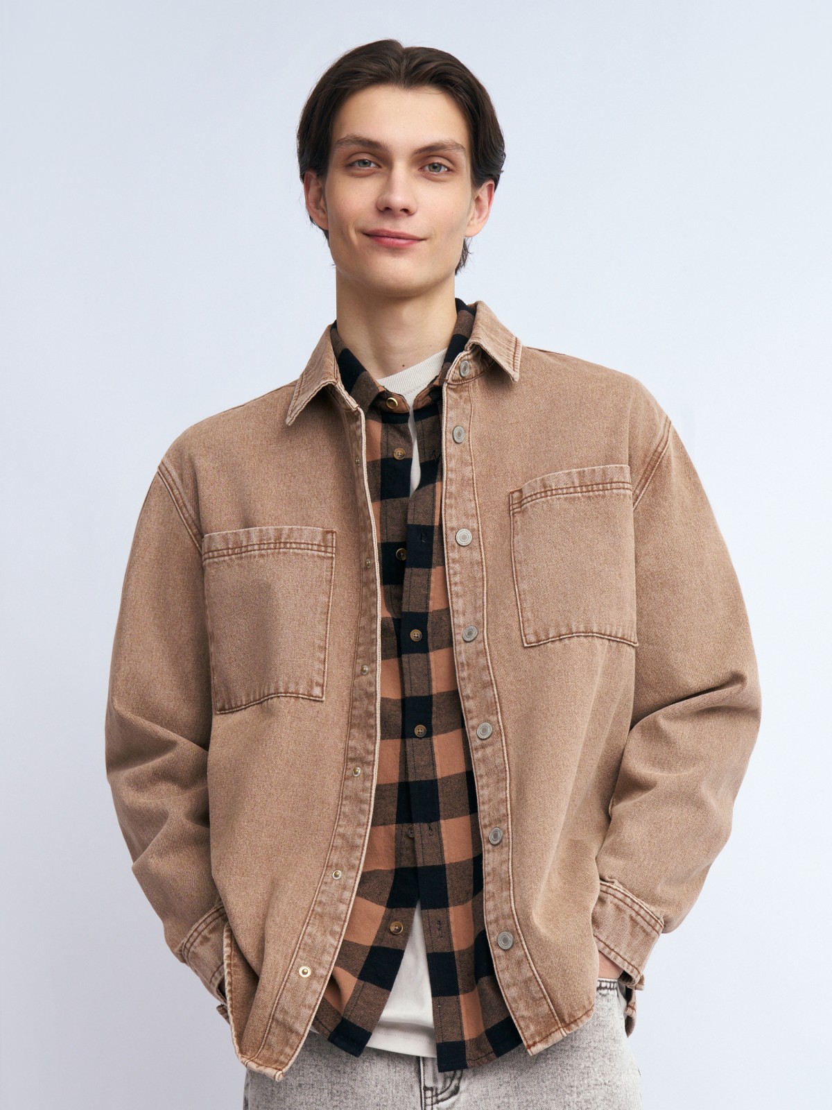 Джинсовая куртка-рубашка из хлопка на кнопках