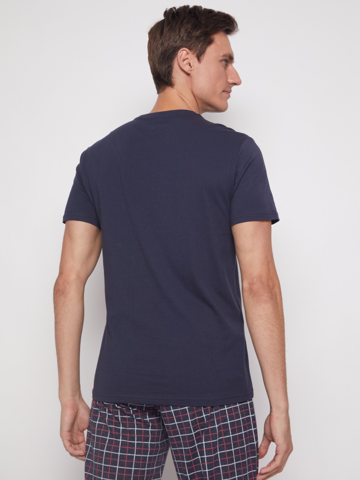 Футболка с новогодним принтом