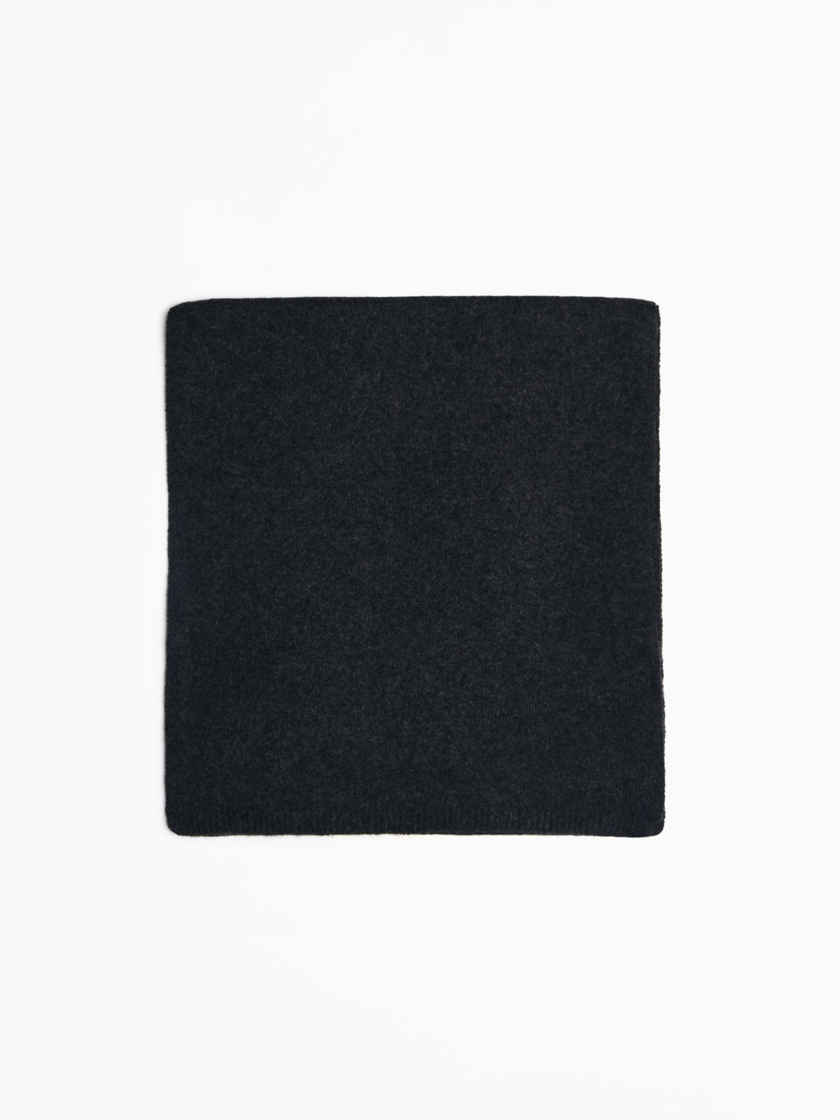 Вязаный шарф с шерстью