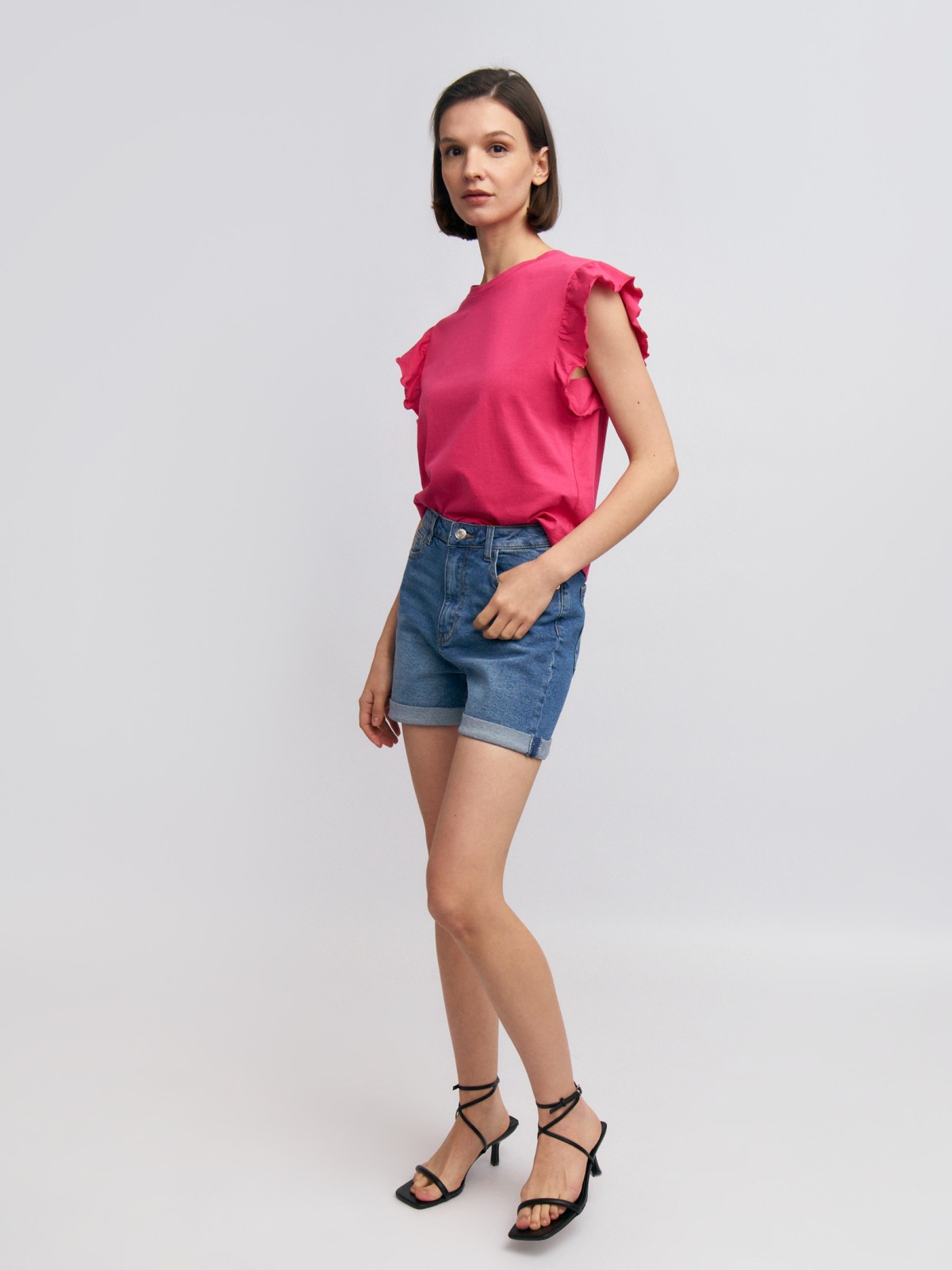 Топ из хлопка с рукавами-воланами