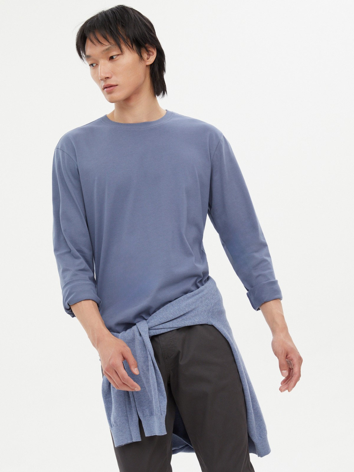 Однотонный лонгслив из хлопка с длинным рукавом