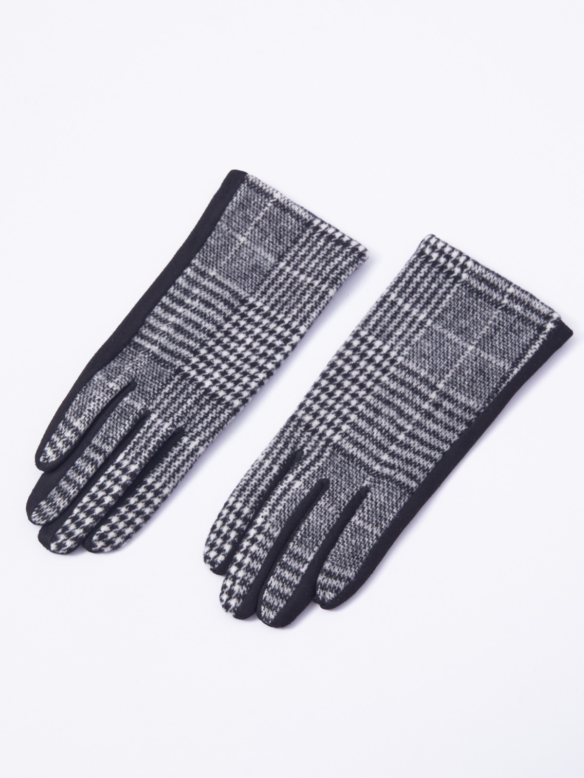 Утеплённые текстильные перчатки в клетку с функцией Touch Screen