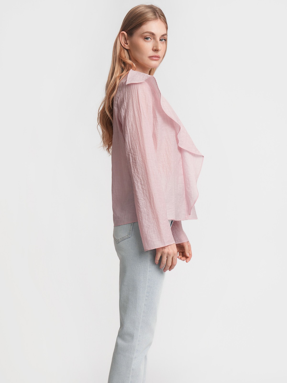 Блузка с воланами