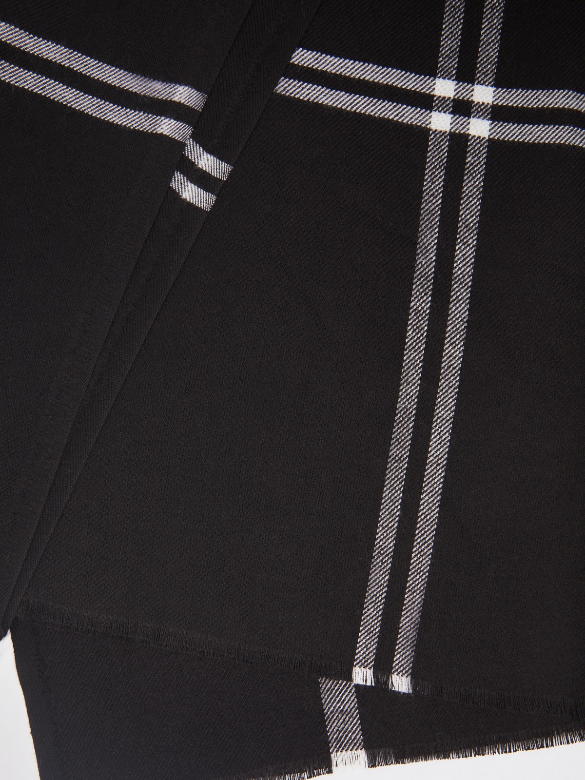 Тканевый клетчатый шарф с короткой бахромой zolla 024119159045, цвет черный, размер No_size - фото 3