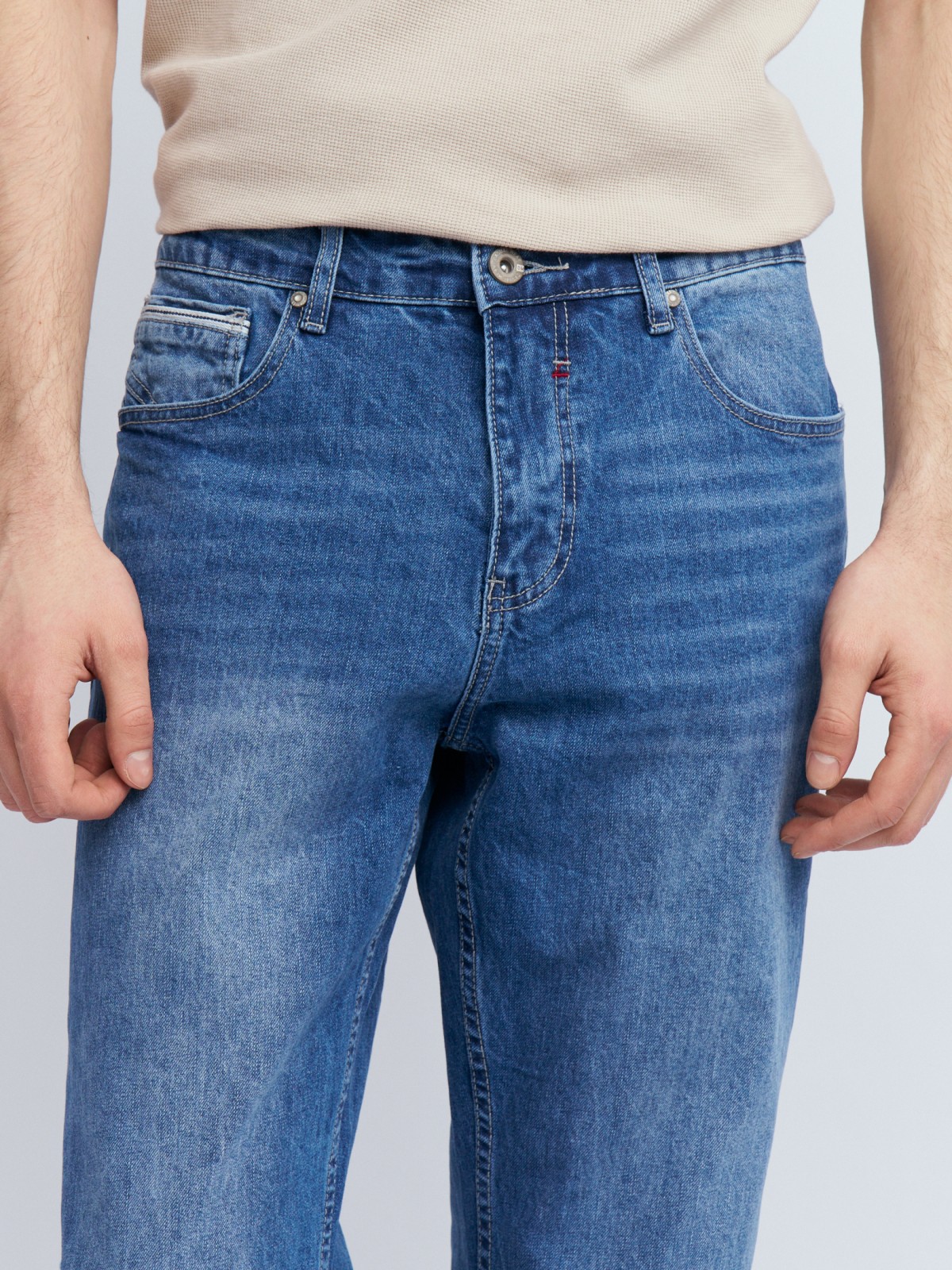 Джинсы фасона Tapered