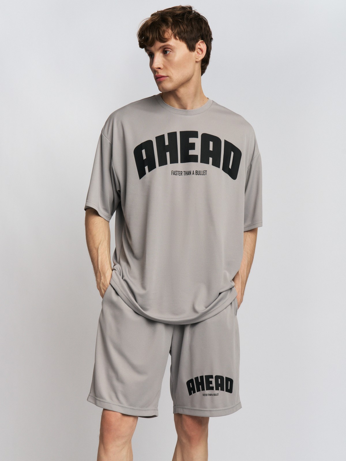 Футболка оверсайз с принтом