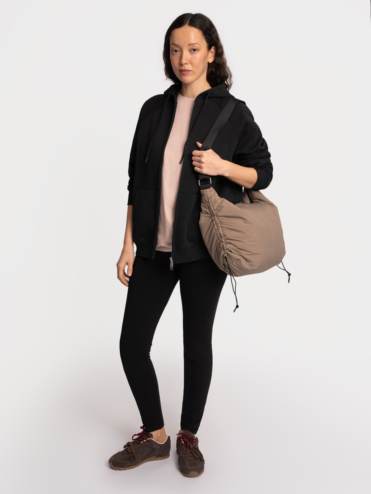 Утеплённая толстовка на молнии с начёсом