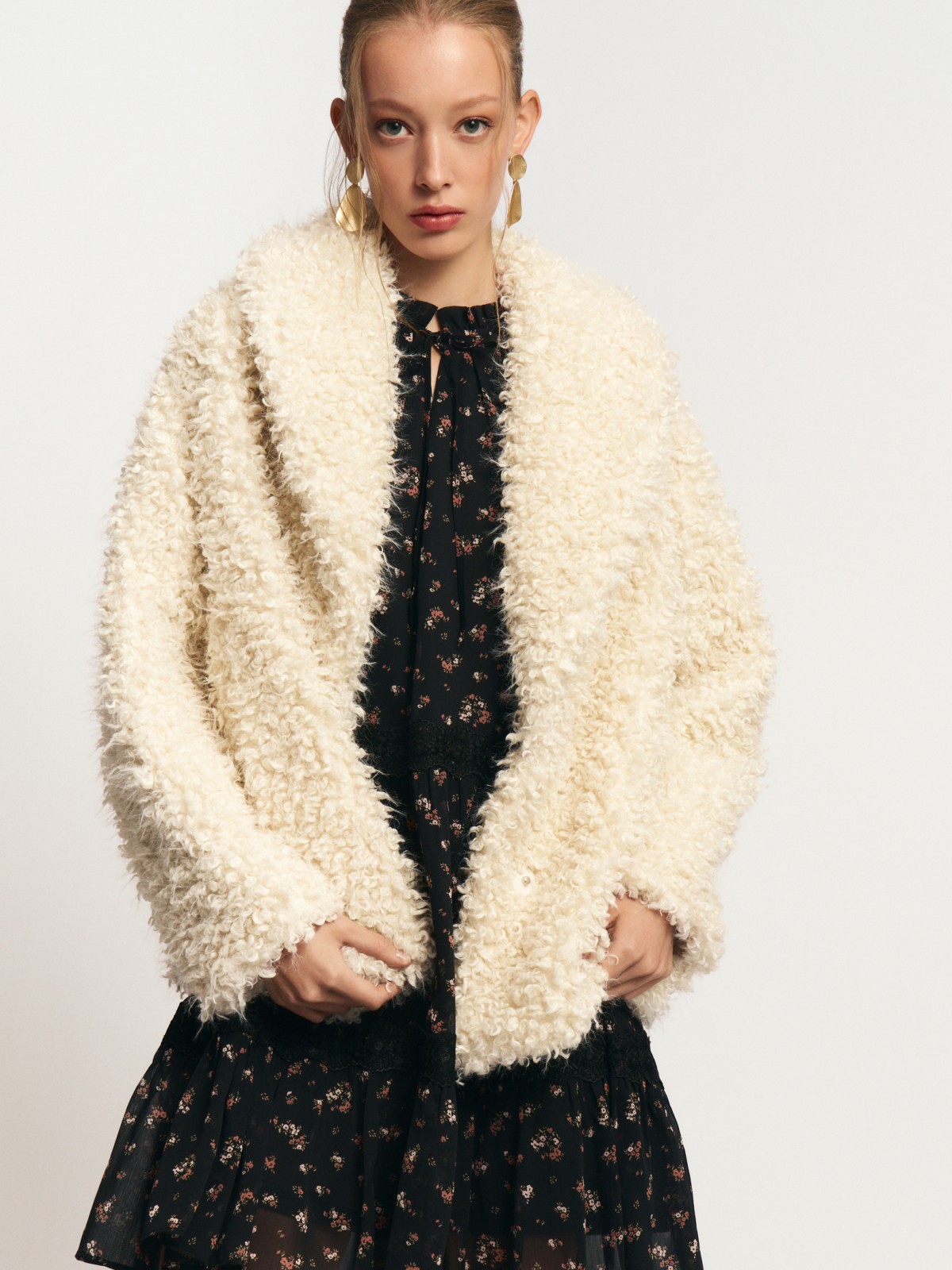 Тёплая куртка-шуба из экомеха