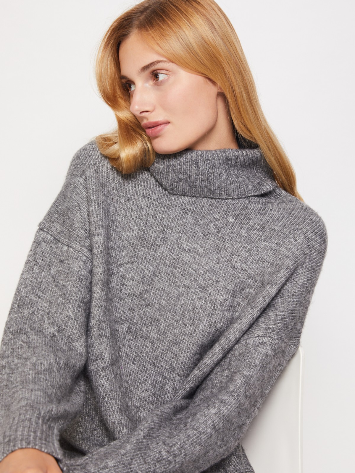 Вязаный свитер оверсайз zolla 221346193063, цвет серый, размер XS - фото 4