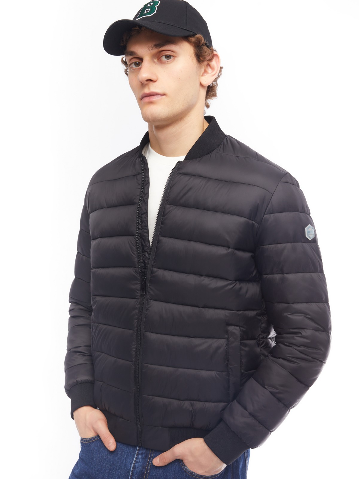 Лёгкая утеплённая куртка-бомбер с воротником-стойкой zolla 014125102094, цвет черный, размер S - фото 3