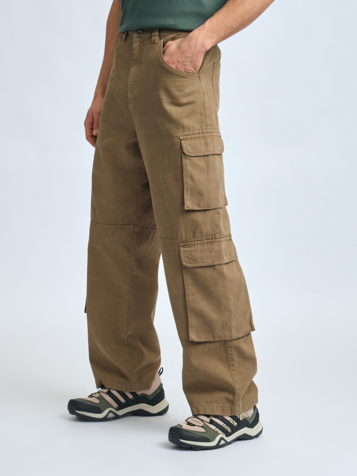 Брюки из хлопка с карманами карго